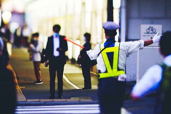 写真：警備員